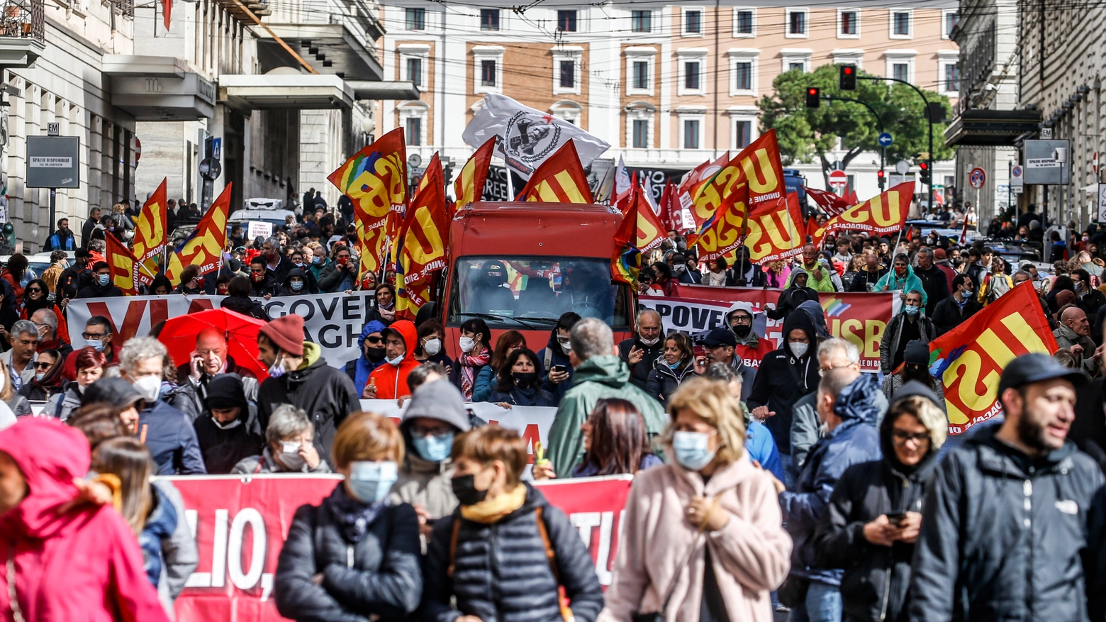 Sciopero dei trasporti corteo a Roma