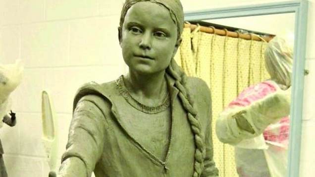 Statua di Greta Thunberg