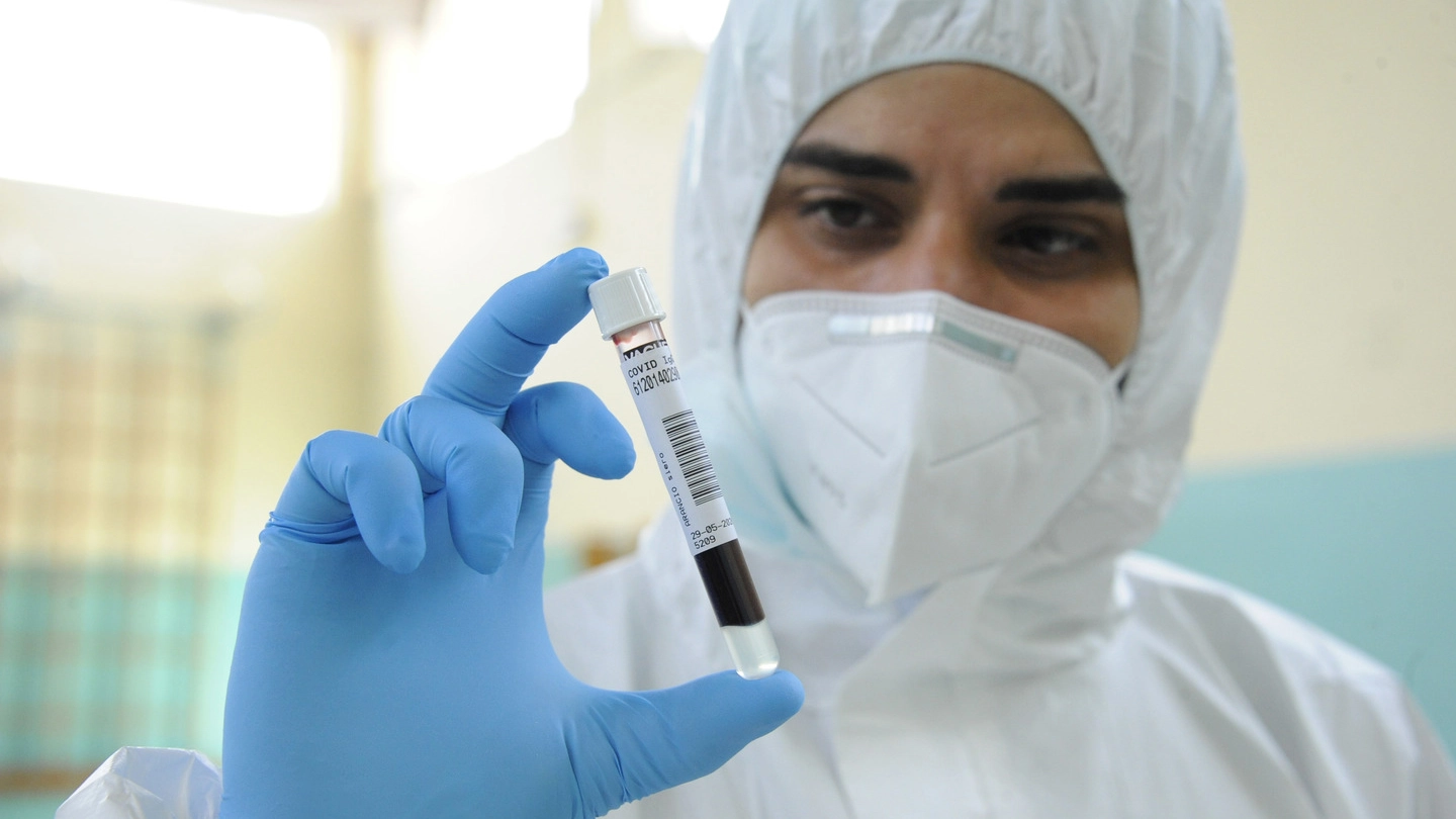 Coronavirus in Italia, test sierologici a Cusago (Ansa)