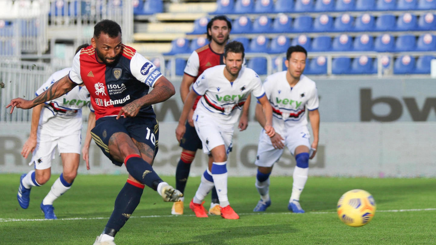 Cagliari-Sampdoria, il rigore trasformato da Joao Pedro (Ansa)