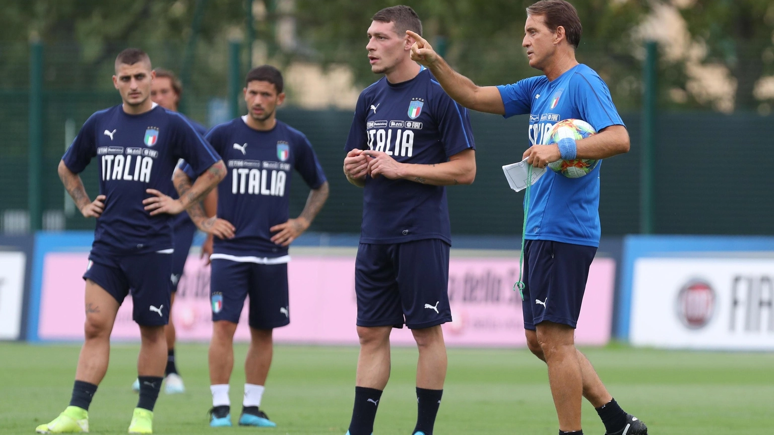 Un allenamento dell'Italia condotto da Roberto Mancini