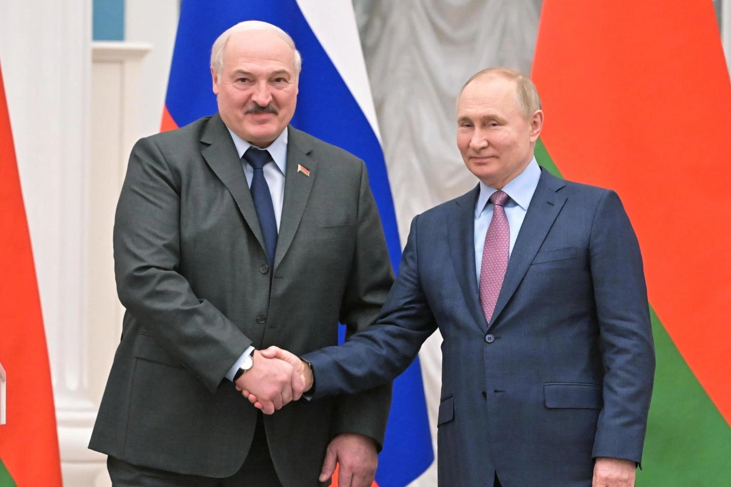 Vladimir Putin, 70 anni, e Alexandr Lukashenko, 68 