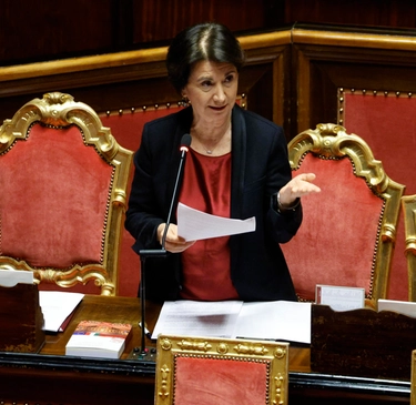 Femminicidi, la ministra Roccella: “Tutto il Parlamento è con noi, una legge arriverà subito per prevenire ogni violenza"
