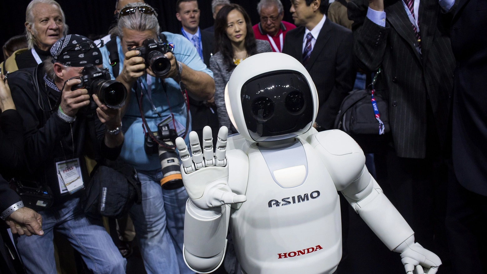 Asimo, il robot giapponese sbarca in Europa 