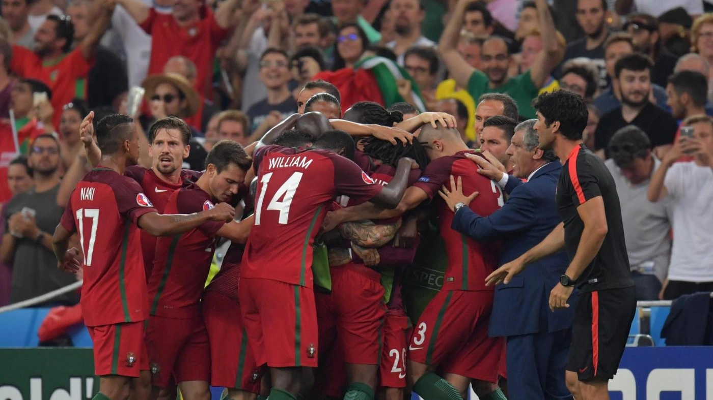l'esultanza portoghese al gol di Renato Sanches