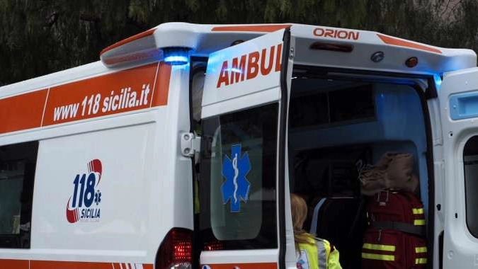 Bimba muore in incidente auto a Palermo