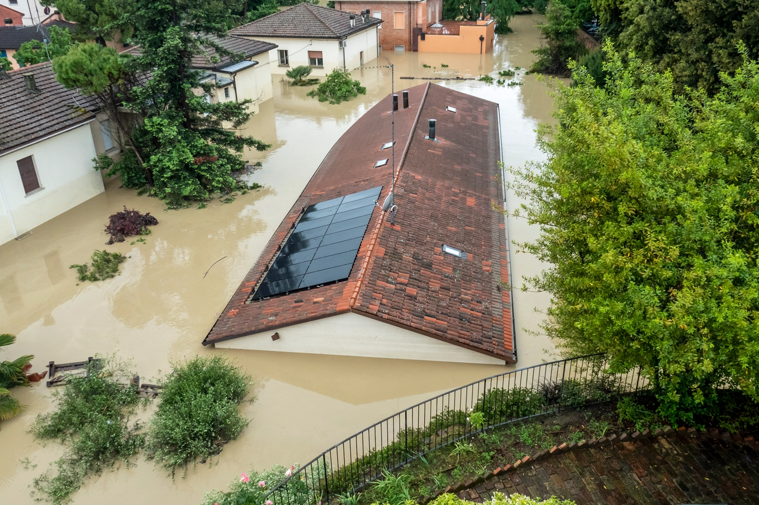 L'alluvione a Faenza (foto Stefano Tedioli)