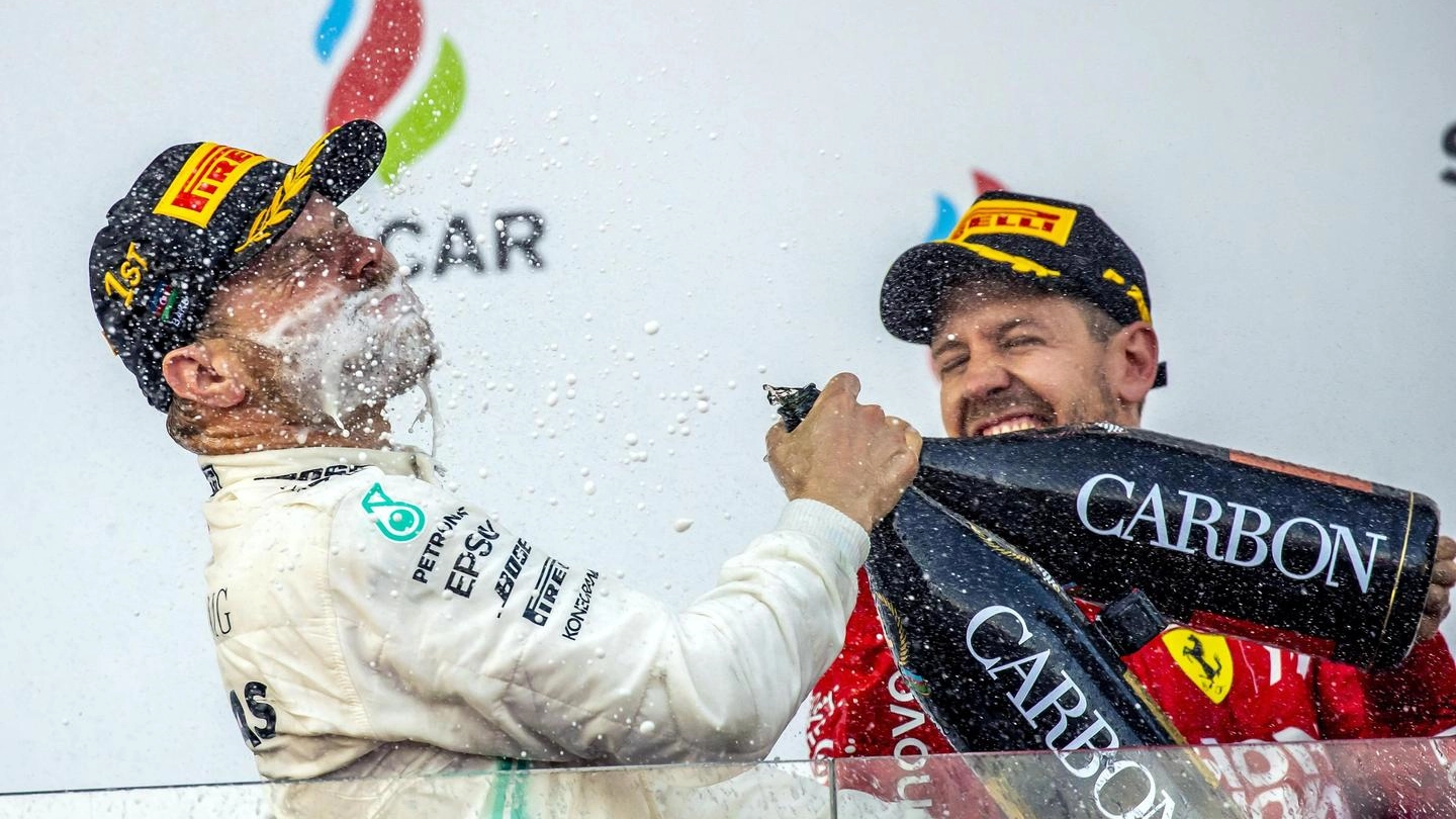 F1, Baku, Bottas sul podio con Vettel (Ansa)