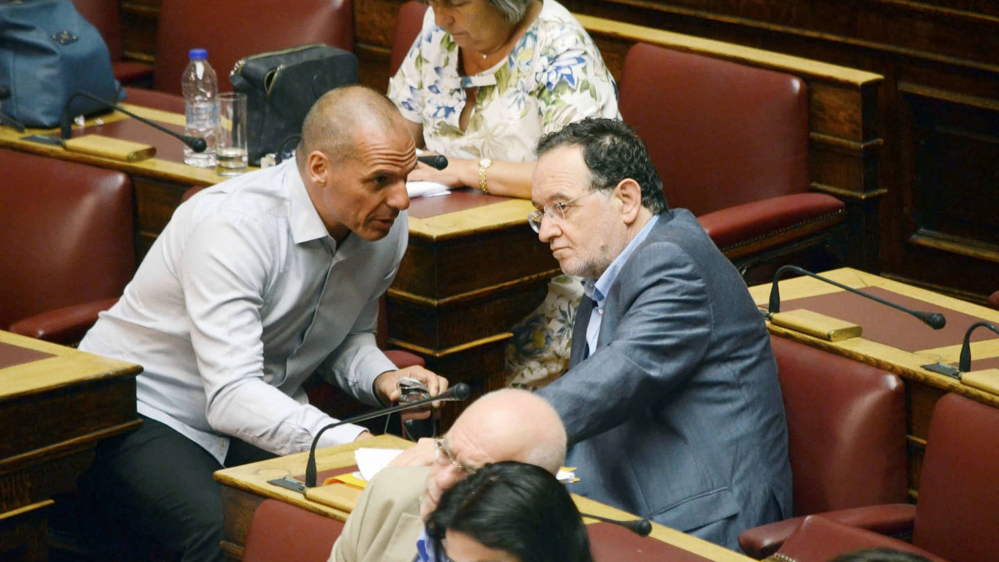 Grecia, Varoufakis e Lafazanis (Olycom)