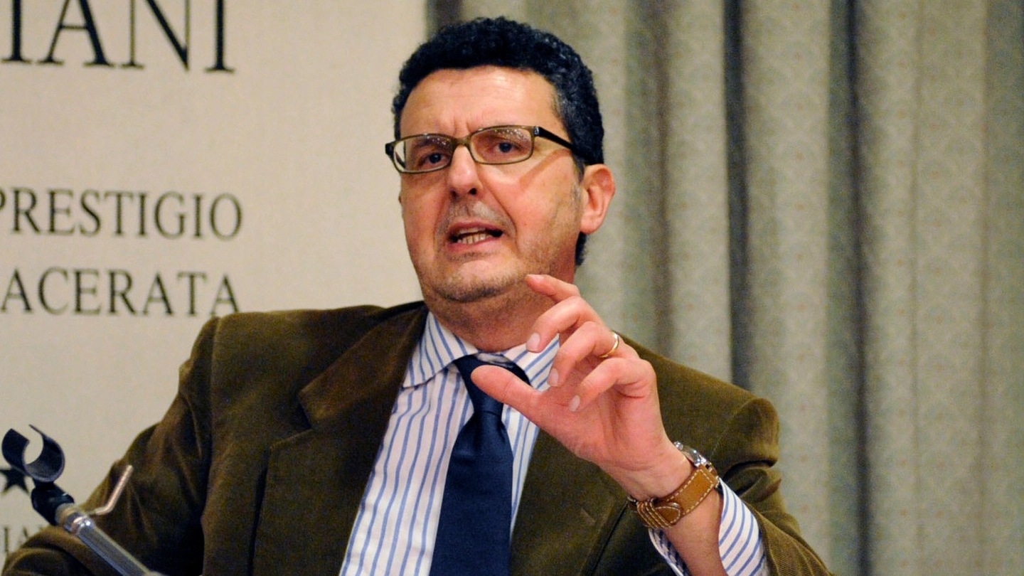 L’avvocato Paolo Micozzi 