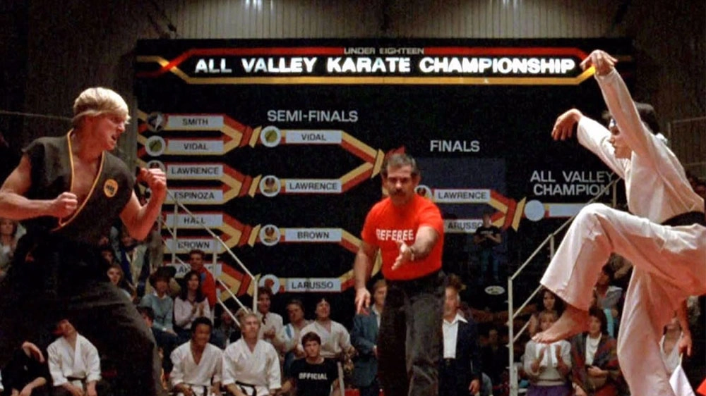 Scena da 'Karate Kid' (1984) - Foto: Delphi II Productions/Jerry Weintraub Productions