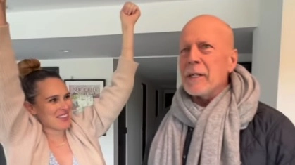 Bruce Willis con la figlia Rumer in un recente video sui social