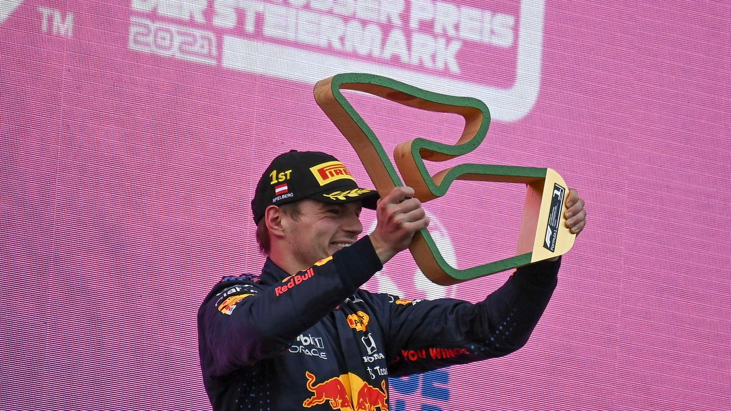 F1: Verstappen sul podio del Gp di Stiria 2021 (Ansa)