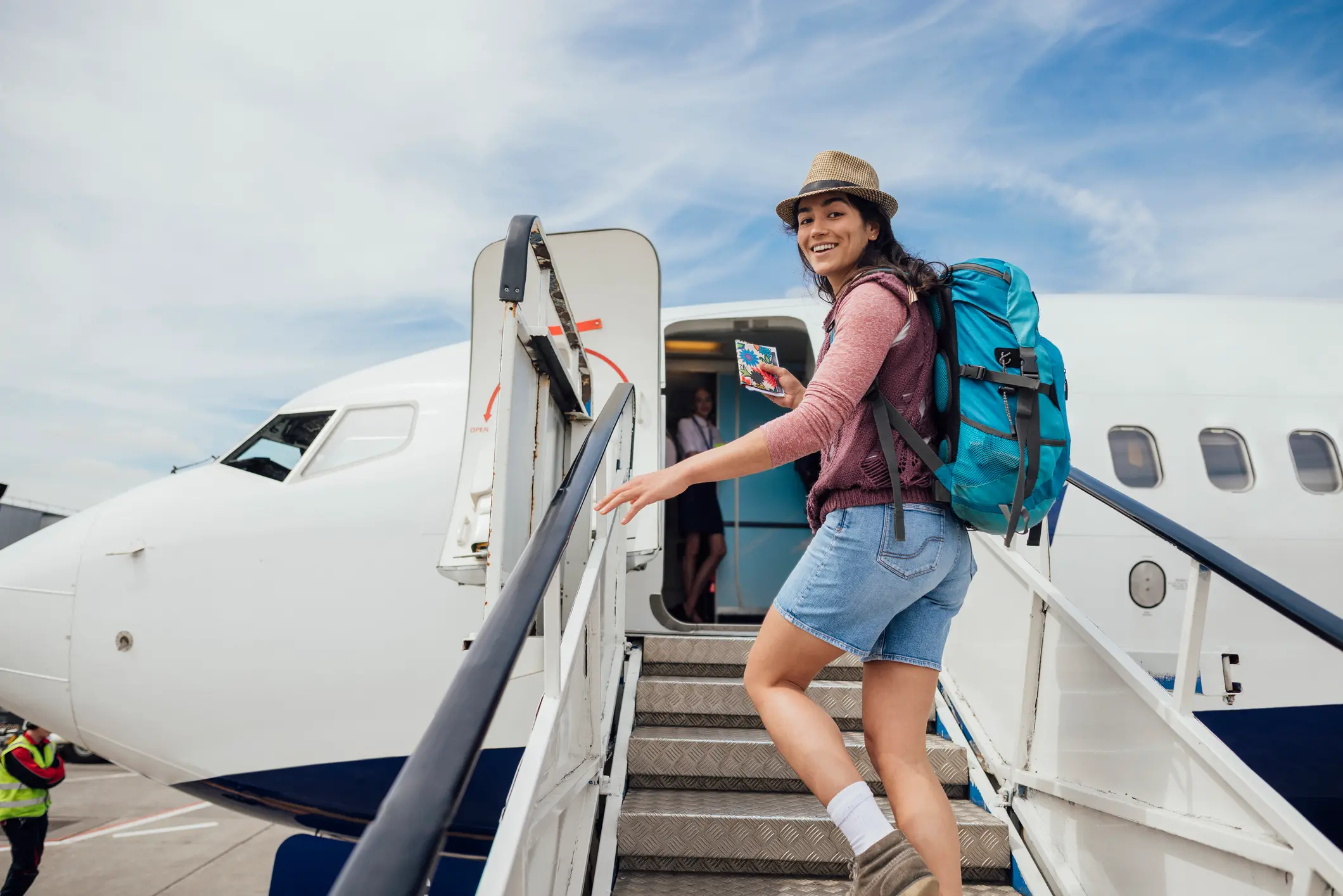 Viaggi in aereo: vestiti e accessori da evitare assolutamente quando si vola