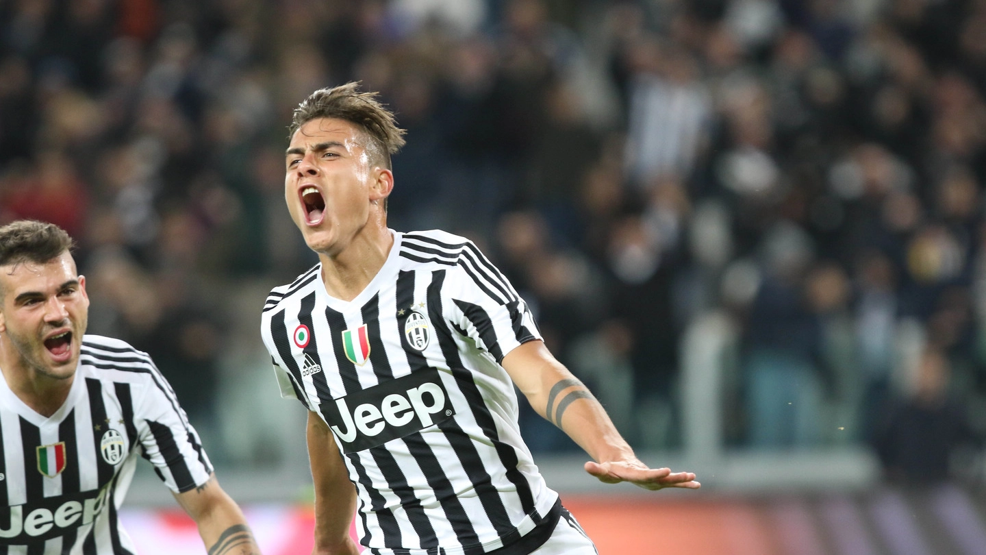 Juventus-Milan: Dybala esulta dopo il gol (Newpress)