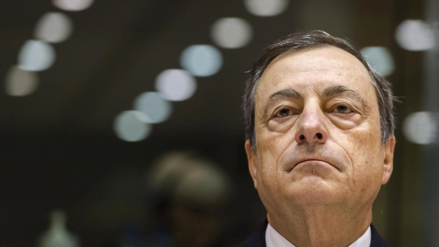 Mario Draghi, presidente della Bce (Ansa)
