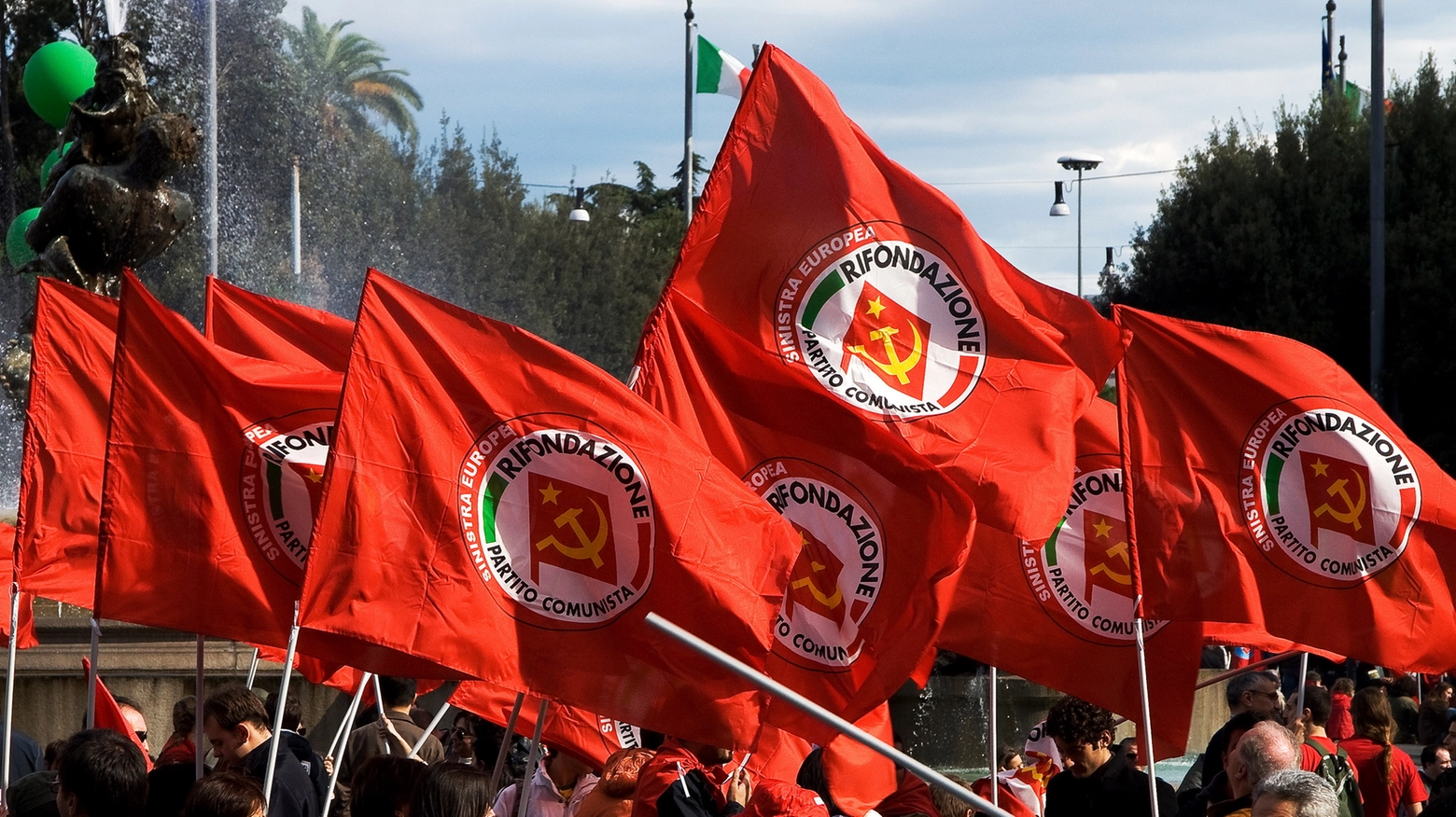 Roma, manifestazione di Rifondazione Comunista (foto d'archivio Fotogramma)