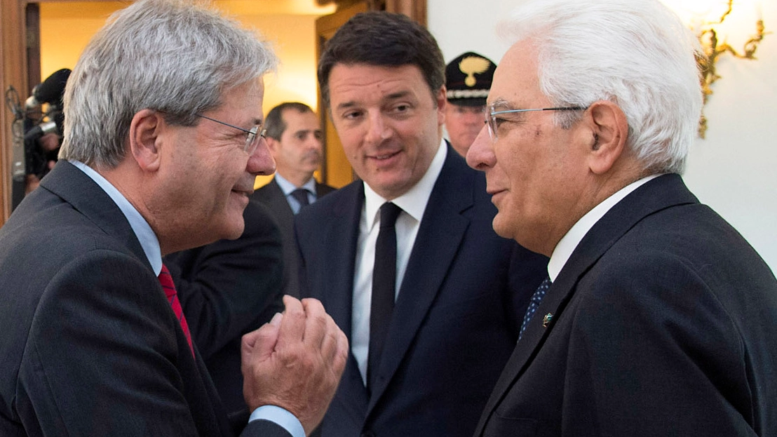 Gentiloni, Renzi e Mattarella (Imagoeconomica)