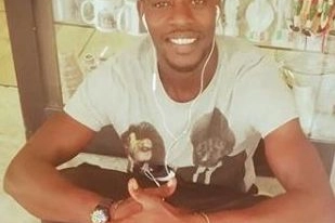 Moussa Ba è morto nel rogo della baraccopoli (foto dal suo profilo Instagram)