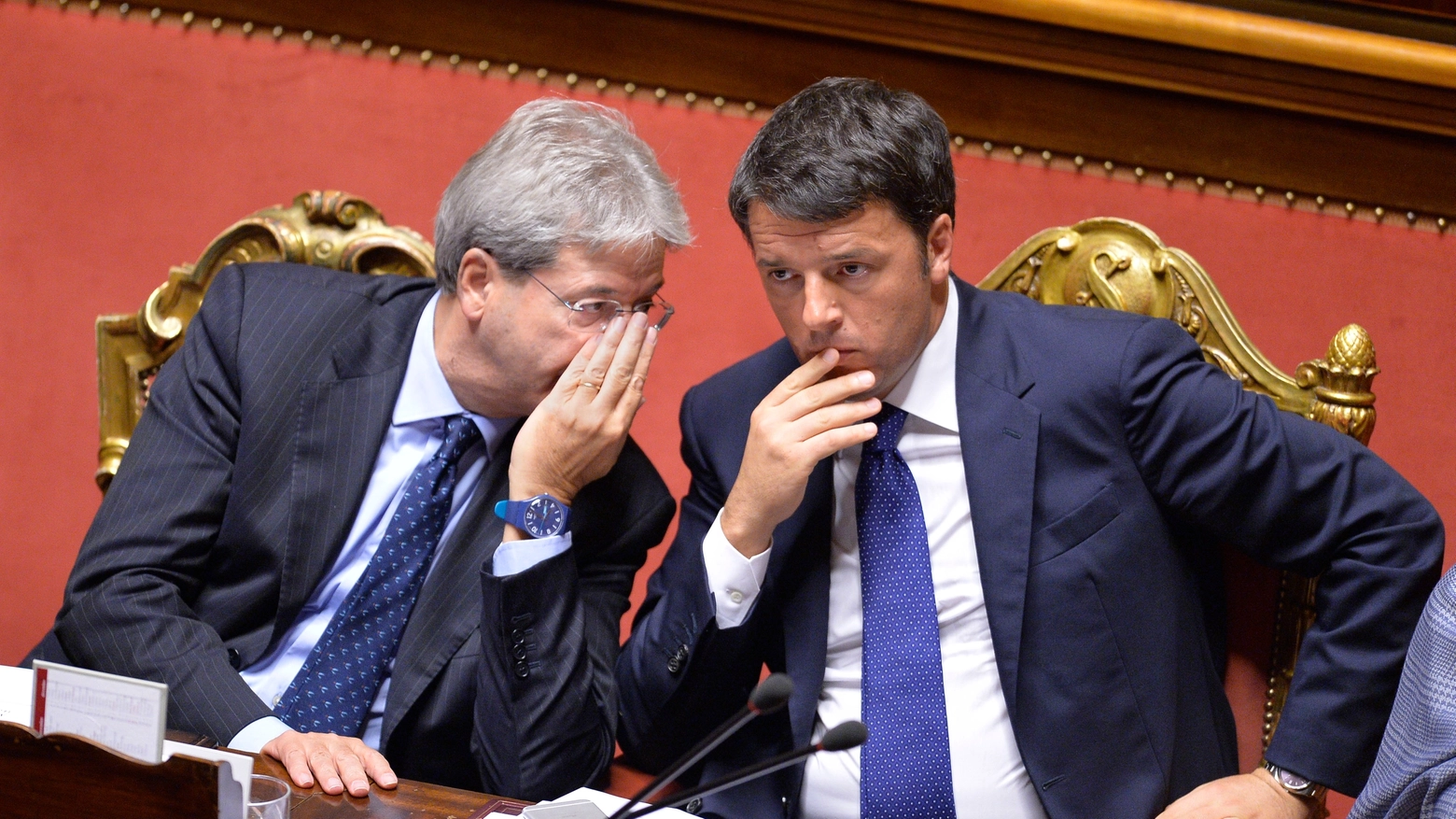 Matteo Renzi e Paolo Gentiloni (ImagoE)