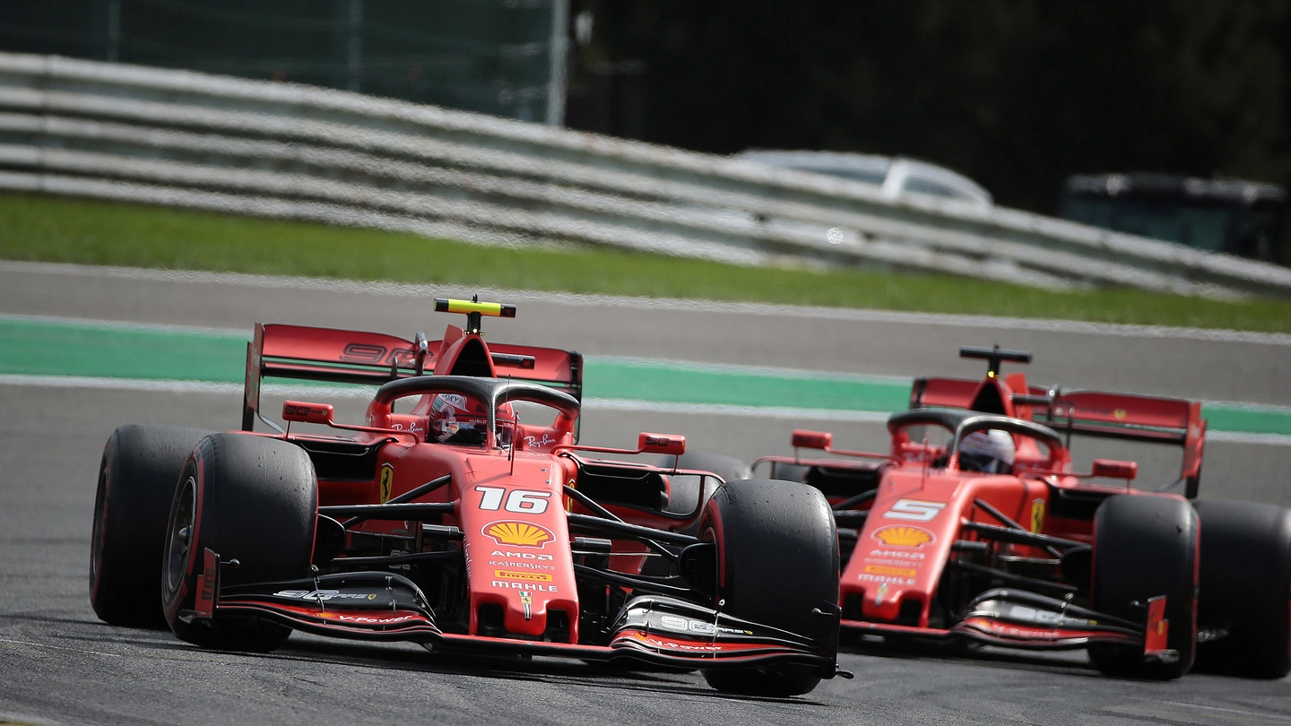Le Ferrari di Vettel e Leclerc (Lapresse)