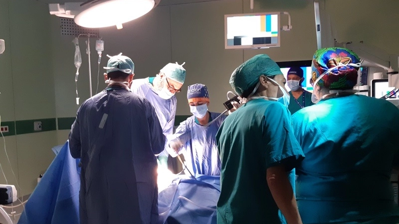 Il 44enne è stato operato all'ospedale di Circolo di Varese