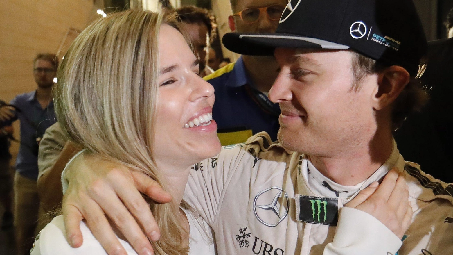 Nico Rosberg e la moglie Vivian Sibold (Ansa)