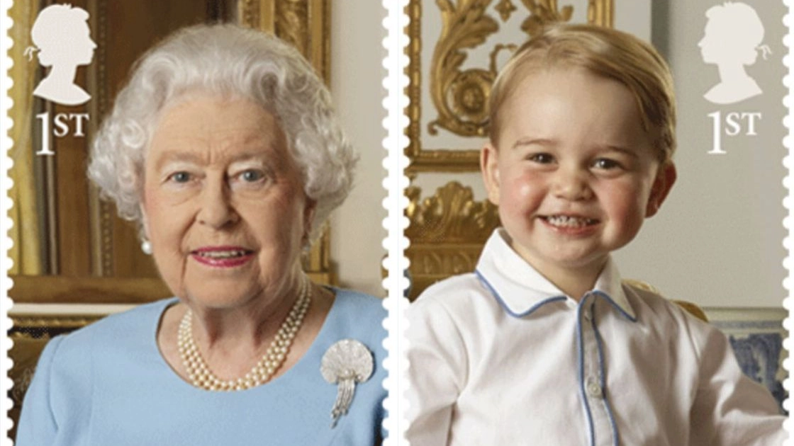 I reancobolli per i 90 anni della regina: nonna Elisabetta e Baby George (Olycom)