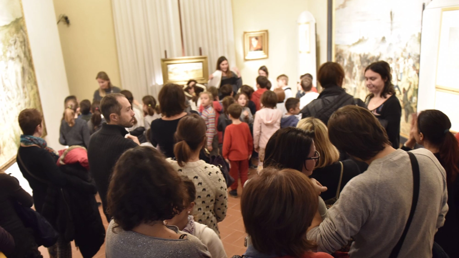 Folla al Museo di Villa Mimbelli