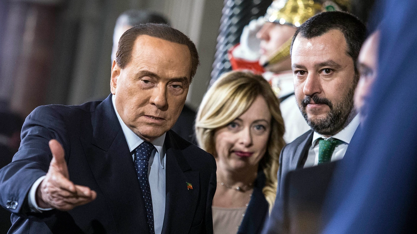 Silvio Berlusconi, Giorgia Meloni e Matteo Salvini (Imagoeconomica)