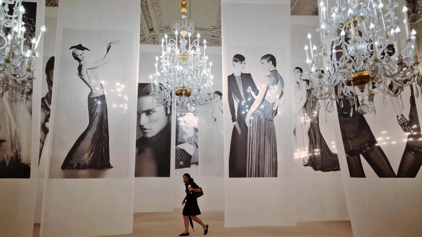 La mostra 'Vision of fashion' di Karl Lagerfeld (Ansa)
