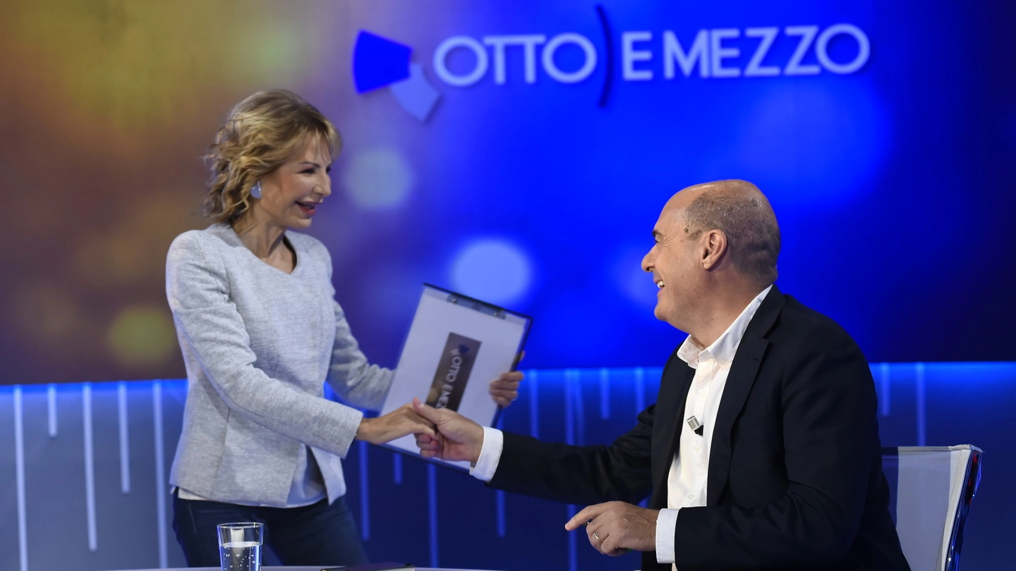 Nicola Zingaretti ospite di Lilli Gruber a 'Otto e Mezzo' (Imagoeconomica)