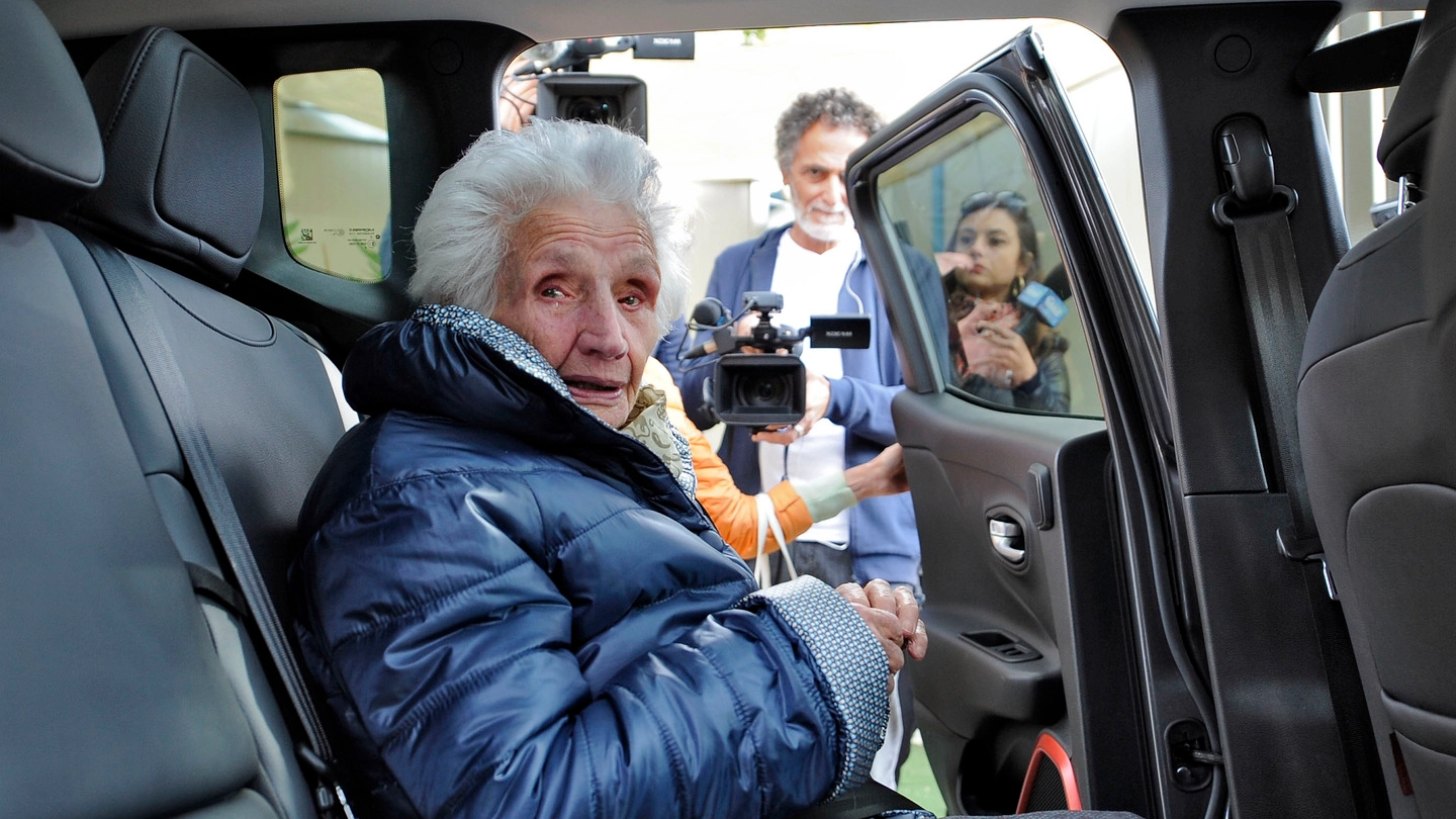 Giuseppina Fattori, la nonna sfrattata dalla casetta post terremoto (Calavita)