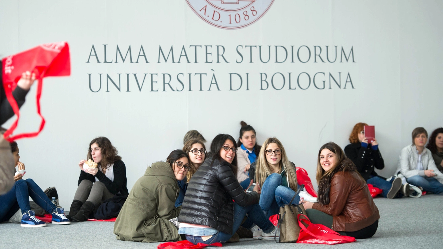 Gli studenti all’Alma Mater Studiorum (foto Schicchi)