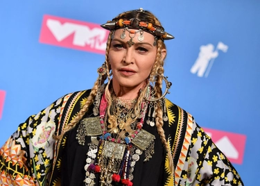 Madonna e il malore, “ecco che cosa lo ha provocato”. Come sta oggi la pop star?