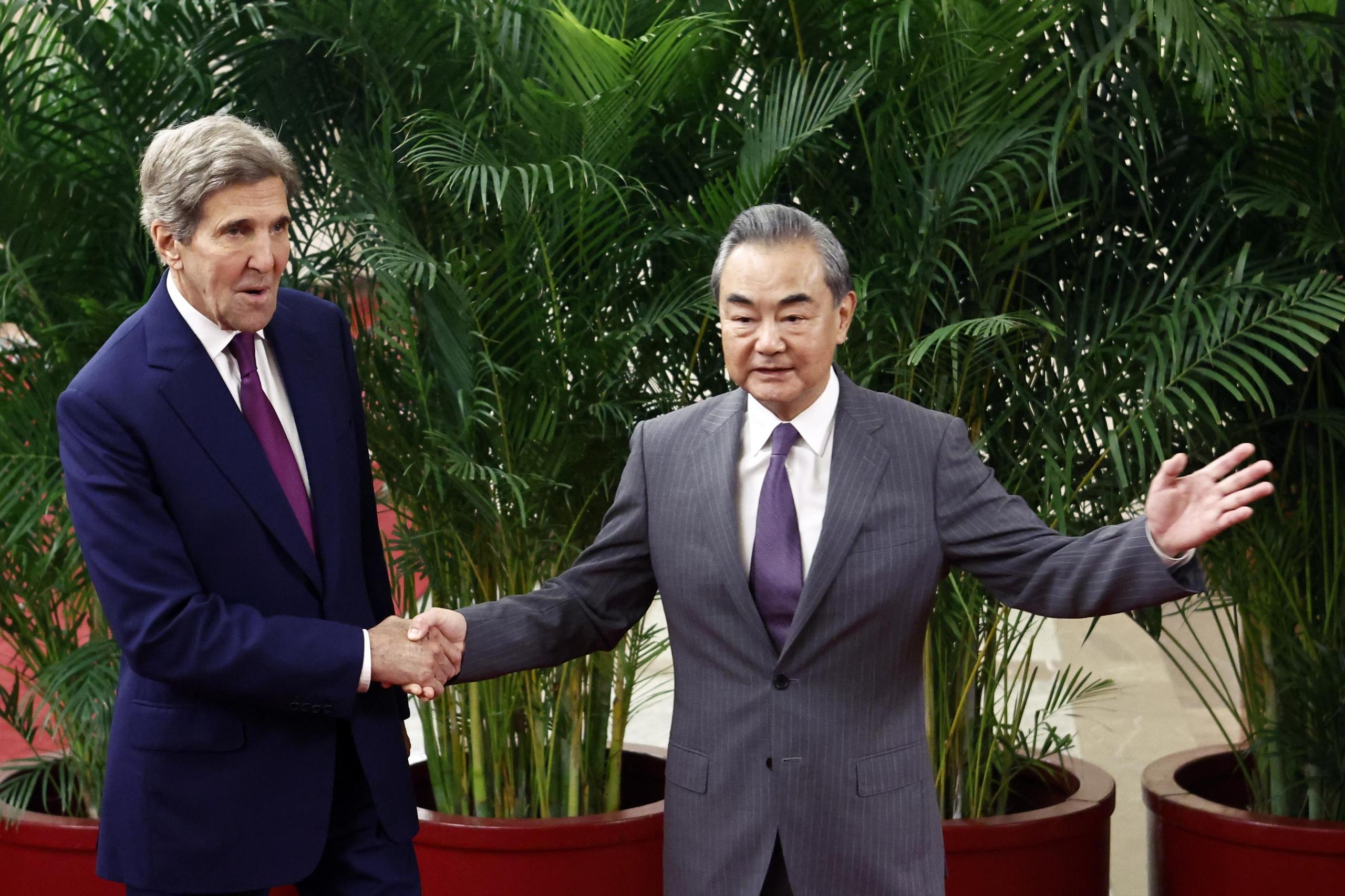 US-China summit in Beijing, Kerry meets Wang