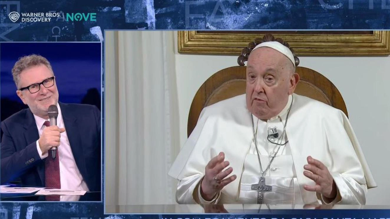 Il Papa in tv da Fazio: "Non penso di dimettermi"