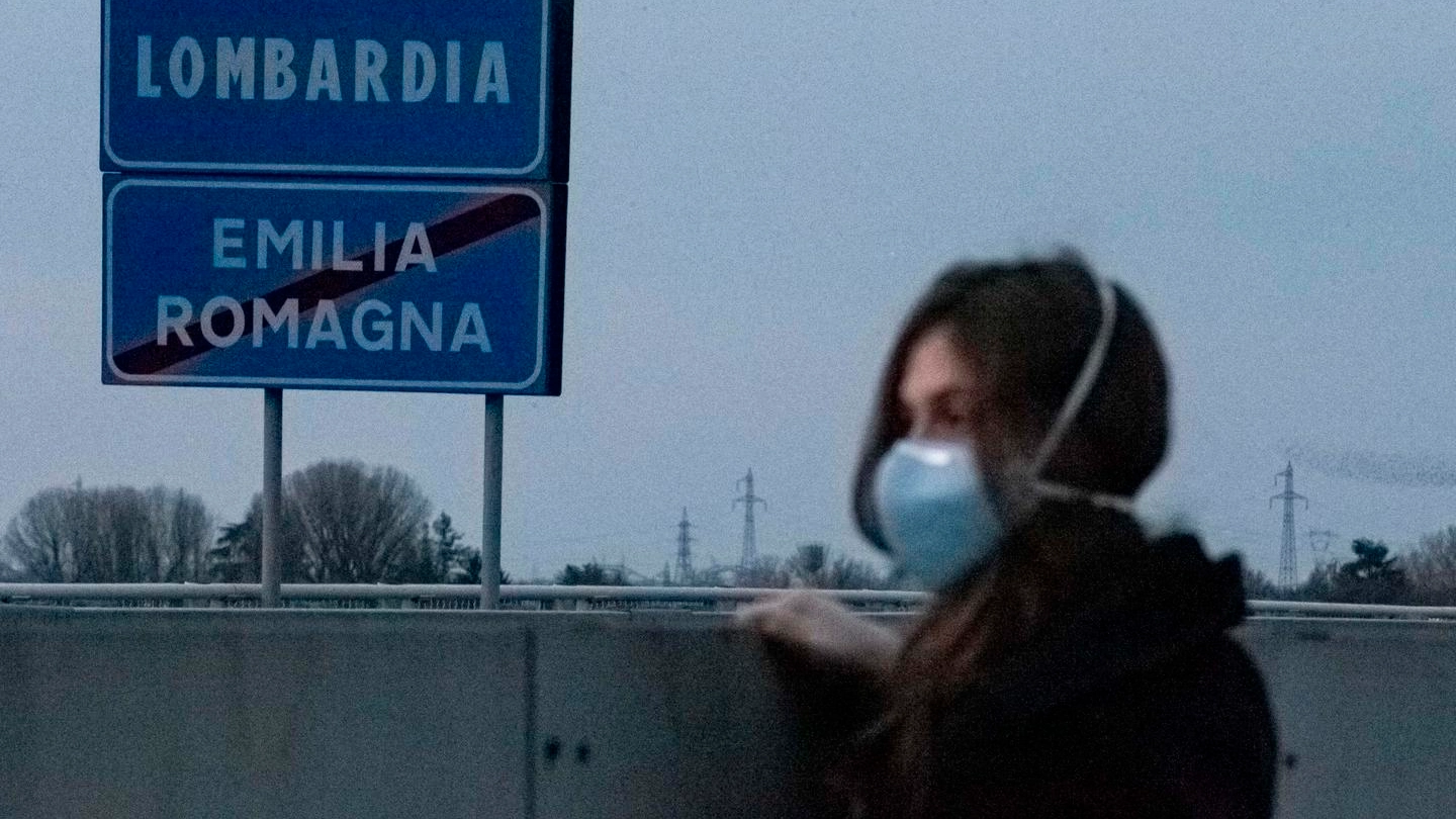 Il confine tra le Regioni Lombardia ed Emilia Romagna (Ansa)