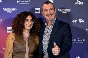 Sanremo 2024, il programma della terza serata: chi canta e gli ospiti