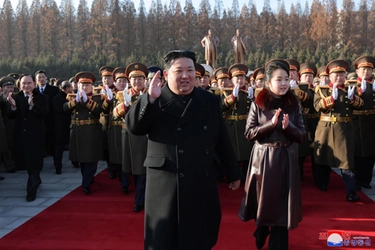 Corea del Nord, Kim Jong-un: “Pronti a invadere la Corea del Sud per la nostra sicurezza”