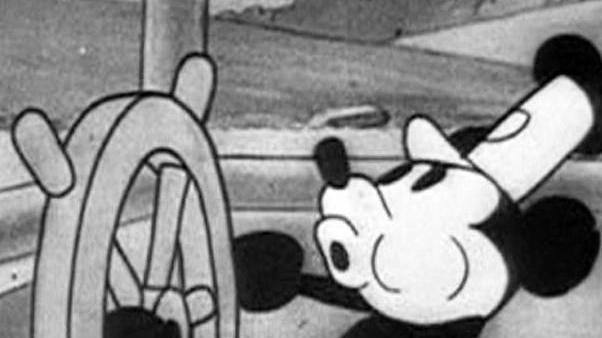 Steamboat Willie, 1928, è il primo corto in cui appare Topolino