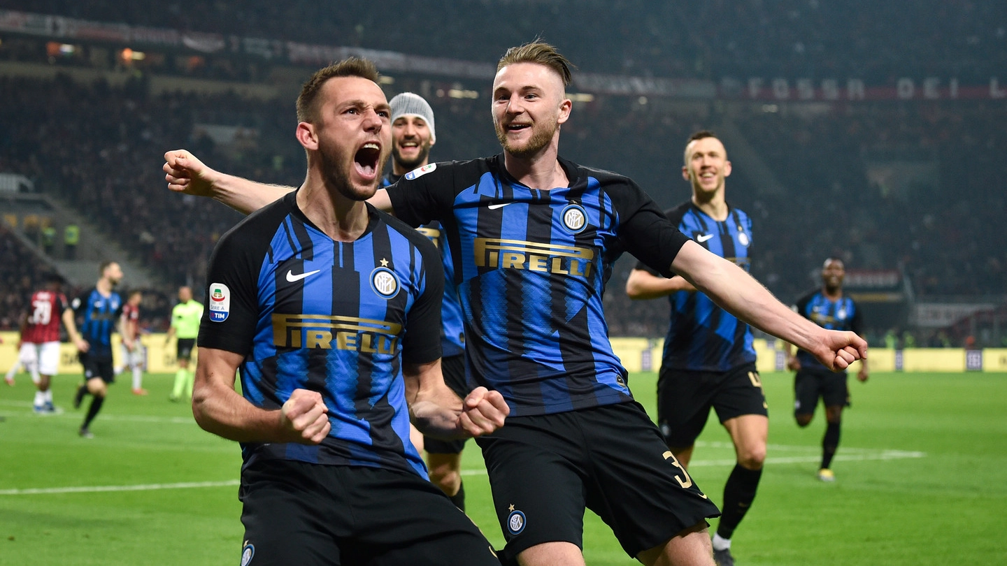 Milan-Inter, l'esultanza di De Vrij (LaPresse)