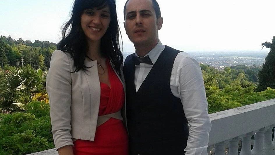 Teodora Casasanta e il marito Alexandro Riccio (Profilo Facebook di Teodora)