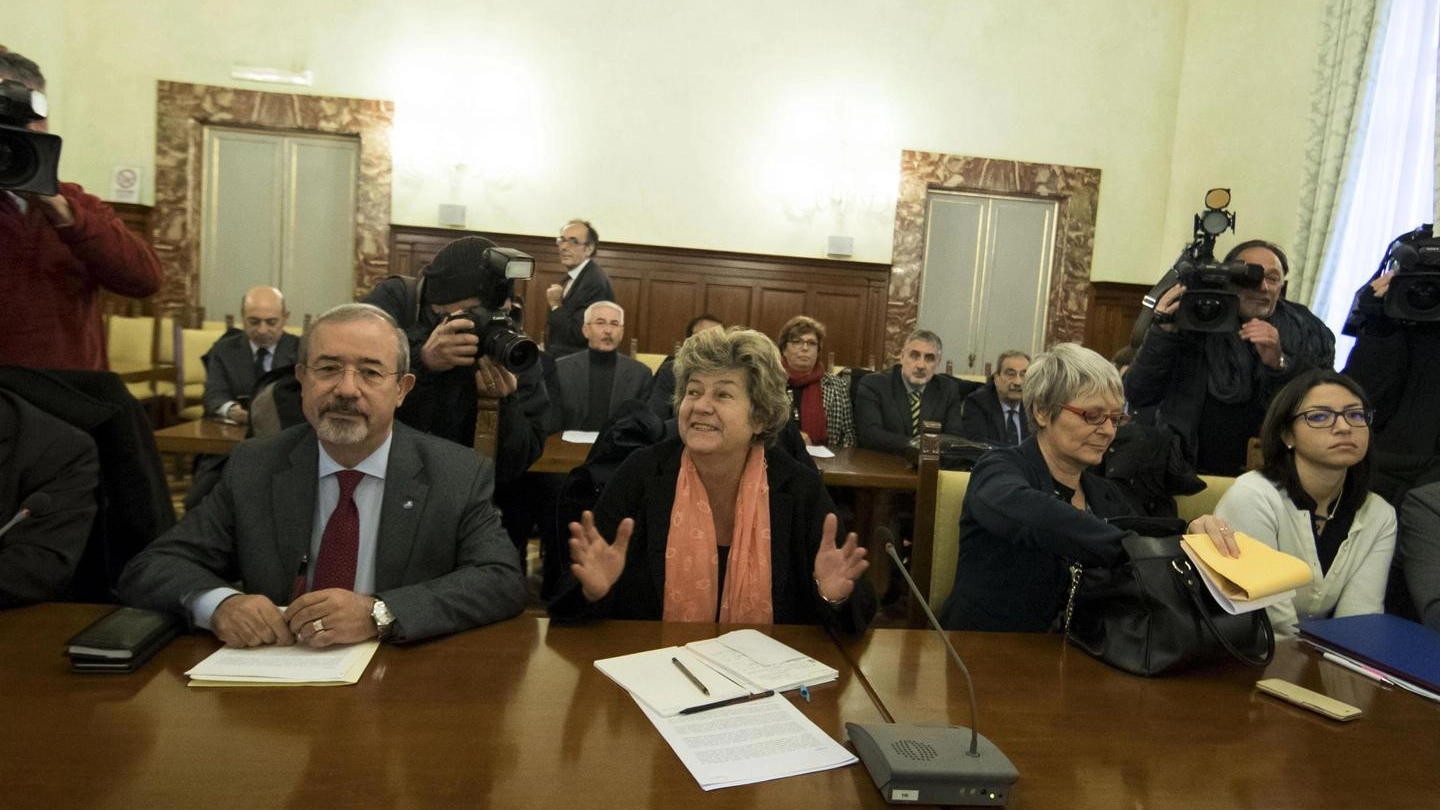 Segretari di Uil, Cgil, Cisl, Carmelo Barbagallo, Susanna Camusso, Annamaria Furlan (Ansa)