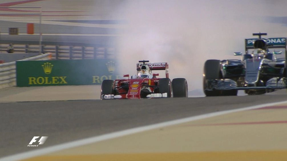 Sebastian Vettel rompe il motore in Bahrain 