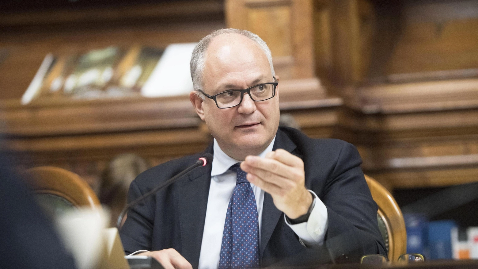 Il ministro dell'Economia, Roberto Gualtieri (Ansa)