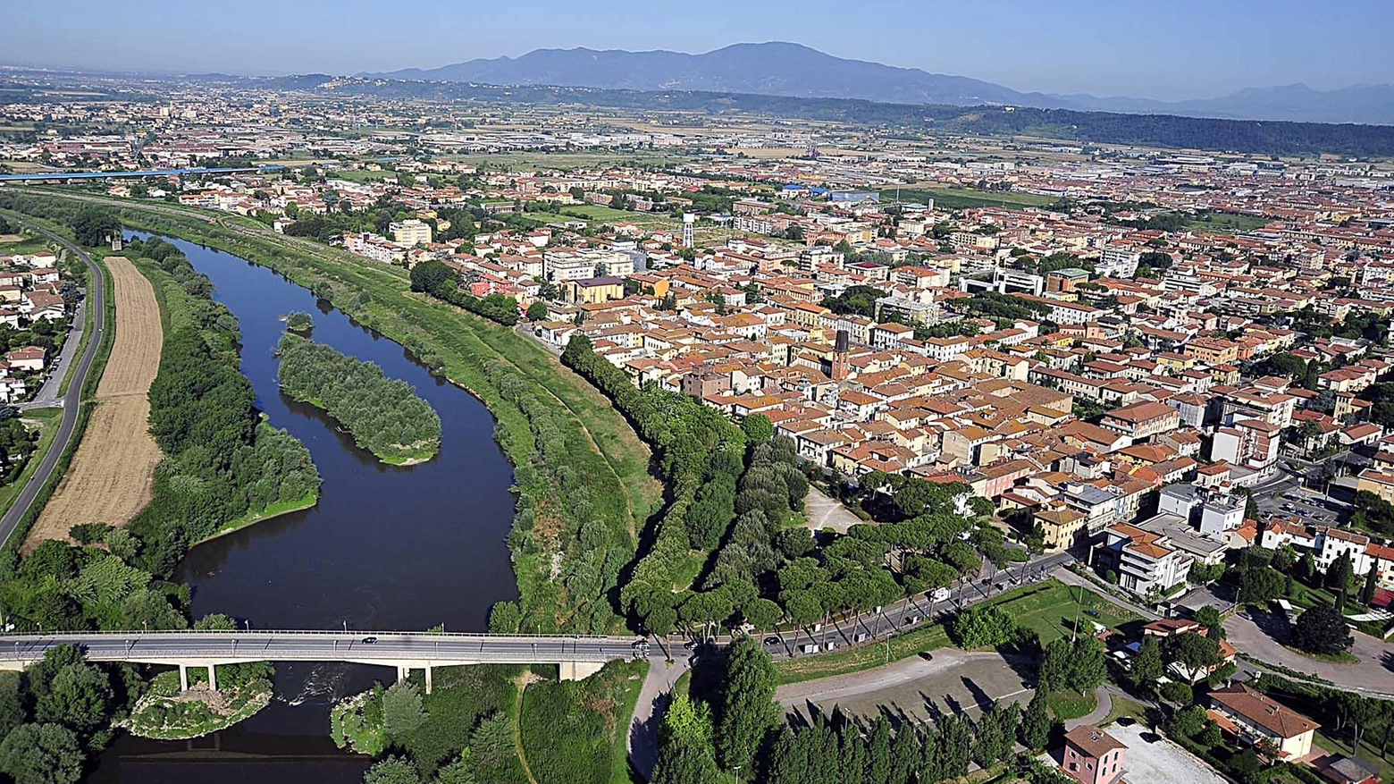 Il ponte sull'Arno a Santa Croce