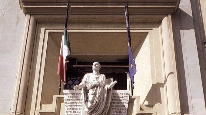 Deficit giù, secondo trimestre a 0,9%
