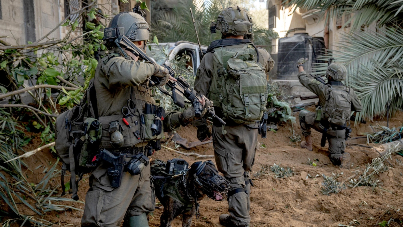 Soldati israeliano nella Striscia di Gaza