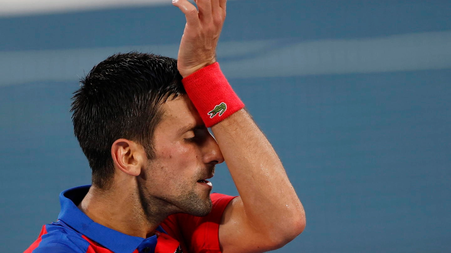 Novak Djokovic sconfitto in semifinale a Tokyo 2020 (Ansa)